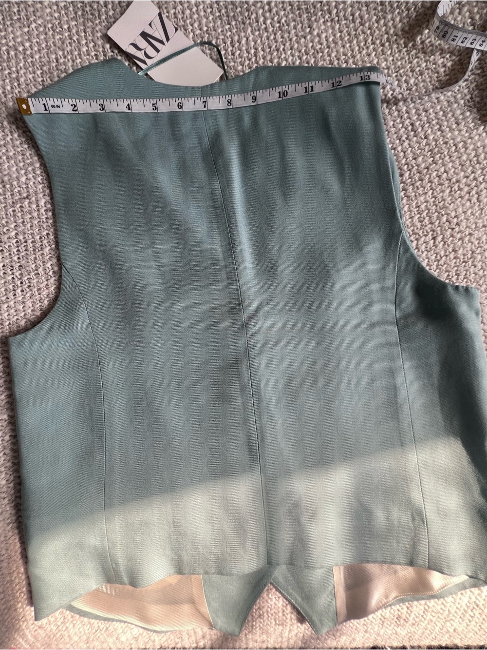Vest - Picture 5 of 7